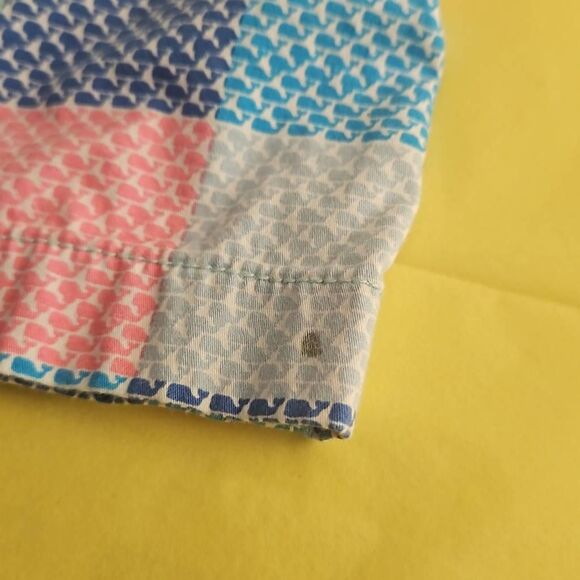 Vineyard Vines Patchwork Whale Tail Shorts - Picture 9 of 10